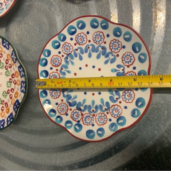 Set of 4 small plates with beautiful markings - Picture 8 of 8